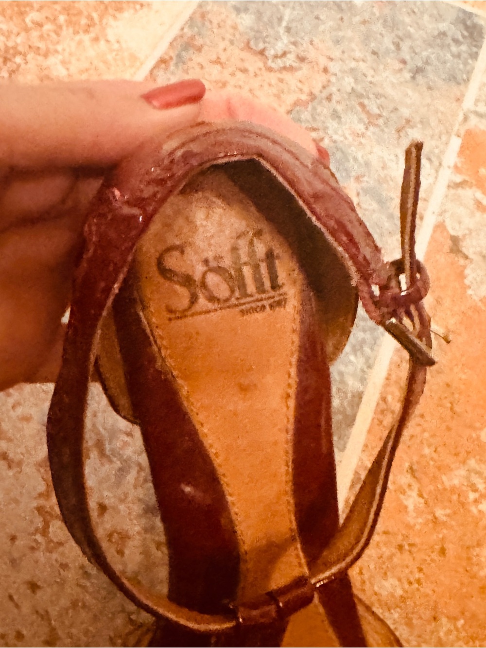 Rich, Vibrant, Sofft Burgundy Patent T-Strap Peep-Toe Heels! - Picture 11 of 15